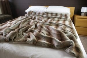 large throws