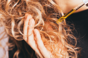 How to Apply Hair Serums for Maximum Effect?