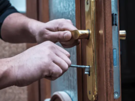 Tips for choosing a good emergency locksmith