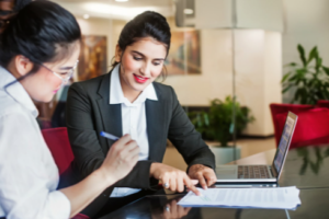 How Immigration Lawyers in Toronto Facilitate the Immigration Process