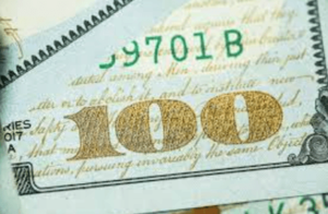 Do currency spreads become tighter over time?