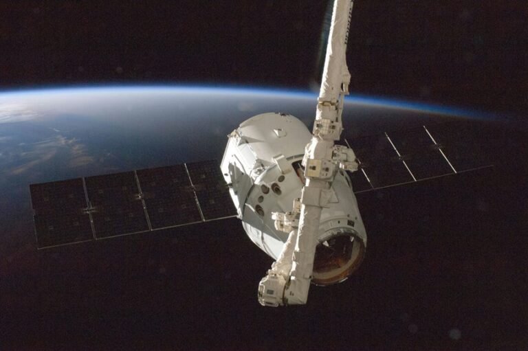 orbit assistance line vector service chain
